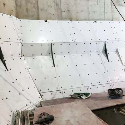 ورق آستر انبار ذغال سنگ سیلوهای پلاستیکی UHMWPE ورق خود روانکاری سفید