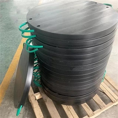 لنت بیرونی جرثقیل پلاستیکی جک پایه جک HDPE گرد مشکی برای جرثقیل های متحرک