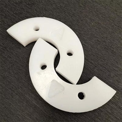 نوار نقاله زنجیری قطعات پلاستیکی CNC لغزنده خراشنده گرد نوار نقاله فلایت پد