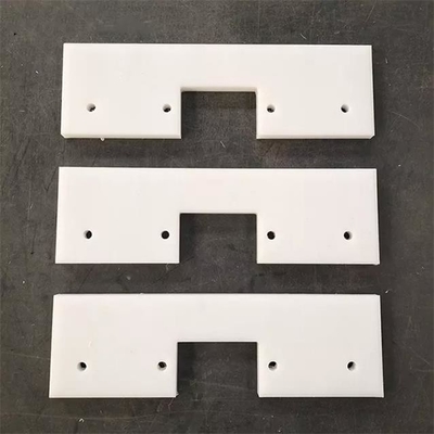 قطعات ماشینکاری پلاستیکی UHMWPE نوار نقاله درگ Flights Pad Slippery Scraper