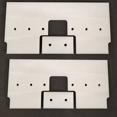 قطعات ماشینکاری پلاستیکی UHMWPE نوار نقاله درگ Flights Pad Slippery Scraper